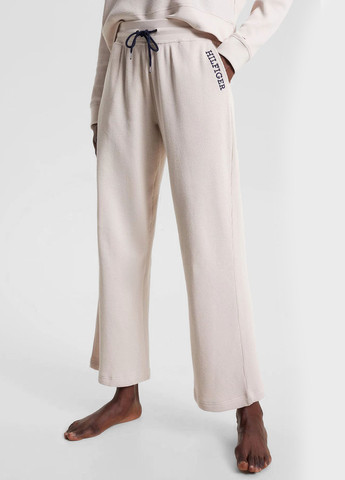 Бежевые домашние демисезонные прямые брюки Tommy Hilfiger