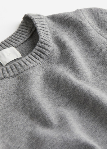 Серое кэжуал платье силуэтная H&M меланжевое