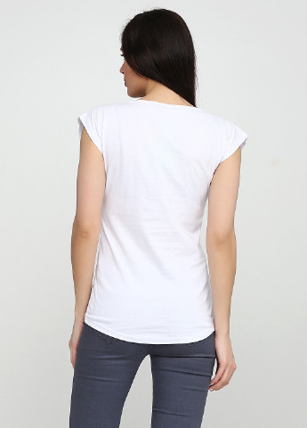 Белая летняя футболка KSV