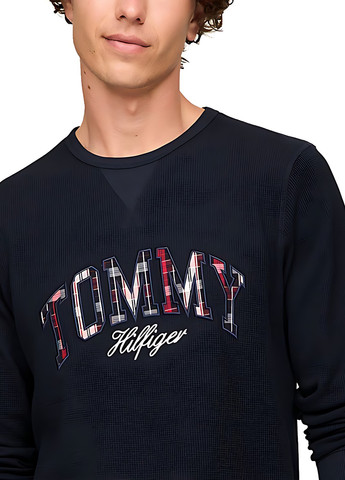 Темно-синий демисезонный домашний лонгслив Tommy Hilfiger с логотипом