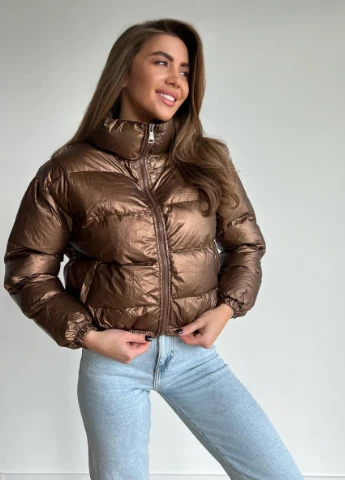 Коричневая зимняя укороченная куртка коричневая No Brand