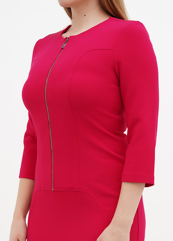 Фуксинова (кольору Фукія) кежуал сукня футляр Sassofono однотонна