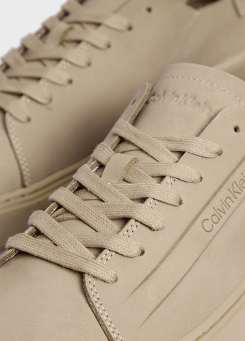 Бежевые всесезонные кроссовки Calvin Klein
