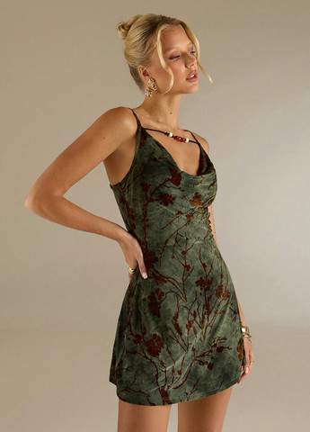 Темно-зелена кежуал сукня з відкритою спиною SHEIN з малюнком