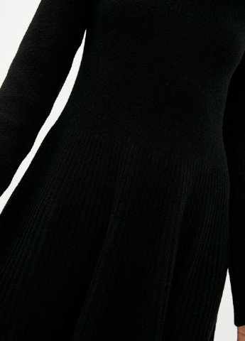 Чорна кежуал сукня сукня светр, кльош Sewel однотонна