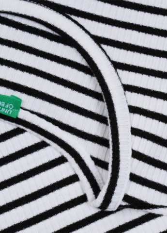 Черно-белая летняя футболка United Colors of Benetton