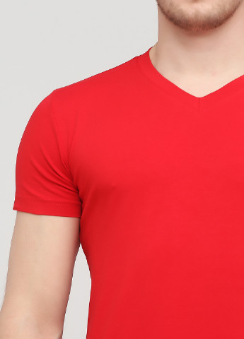 Красная футболка Only Man