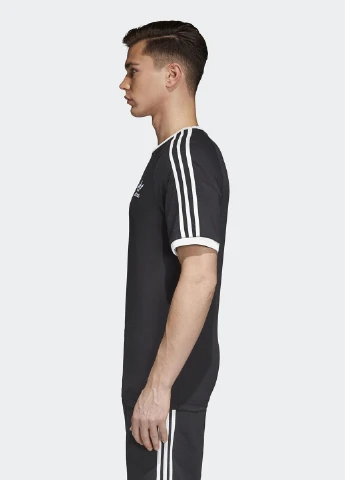 Чорна футболка з коротким рукавом adidas