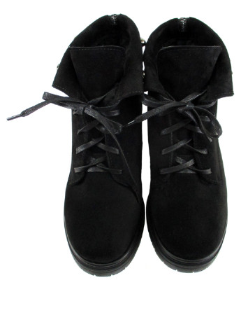 Зимние ботинки Twenty Two с металлическими вставками из натуральной замши