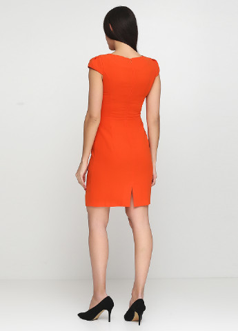 Оранжевое кэжуал платье Sassofono