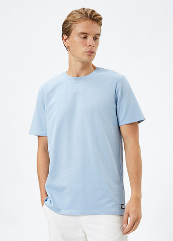 Светло-голубая футболка KOTON