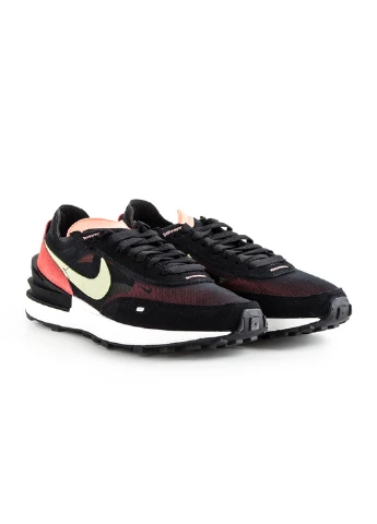 Кросівки W WAFFLE ONE Nike чорні демісезони (253654554)