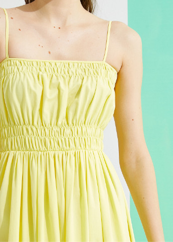 Желтое кэжуал платье клеш KOTON однотонное