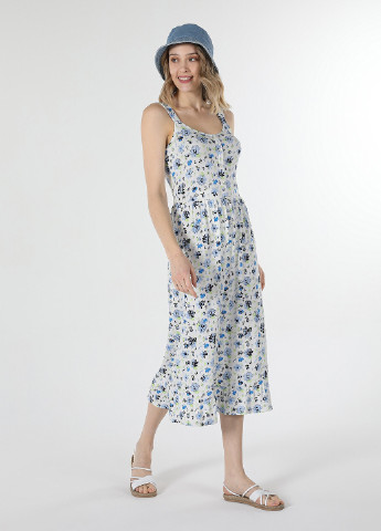 Белое кэжуал платье клеш Colin's с цветочным принтом