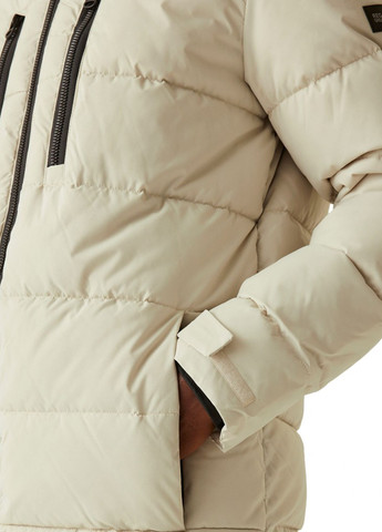 Бежева зимня куртка Regatta Layska