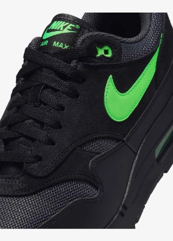 Черные демисезонные кроссовки fz5808-012 Nike Air Max 1 Essential