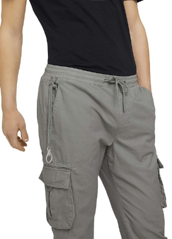 Серые кэжуал демисезонные карго, укороченные, зауженные брюки Tom Tailor