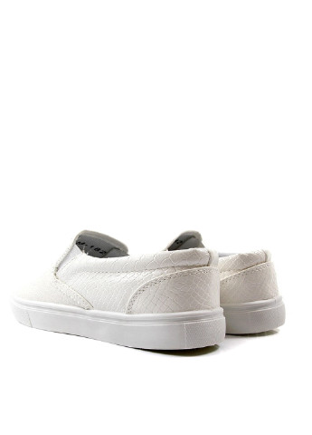 Белые слипоны W.S. Shoes фактурный узор