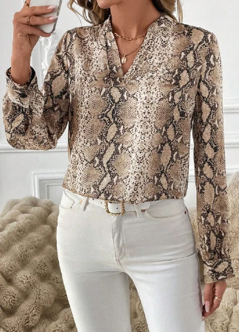 Хаки блуза SHEIN