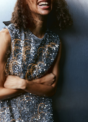 Серебристое праздничный, вечернее платье H&M однотонное