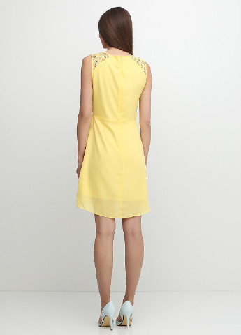 Жовтий кежуал сукня Uttam Boutique однотонна