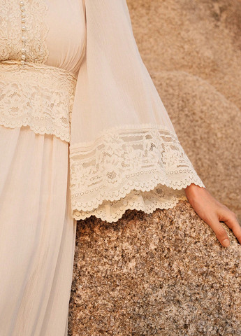 Кремовое вечернее платье с баской SHEIN однотонное