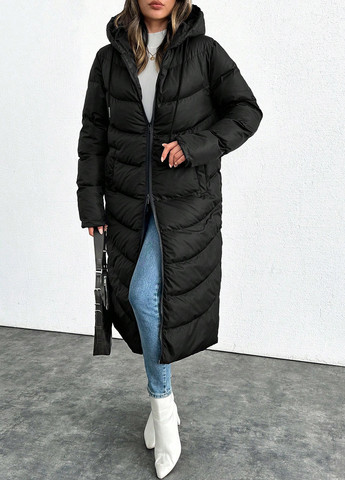 Чорна зимня куртка SHEIN