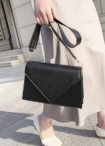Жіноча класична сумка через плече крос-боді на ремені чорна NoName (251204276)