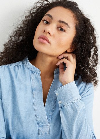 Блакитна блуза C&A