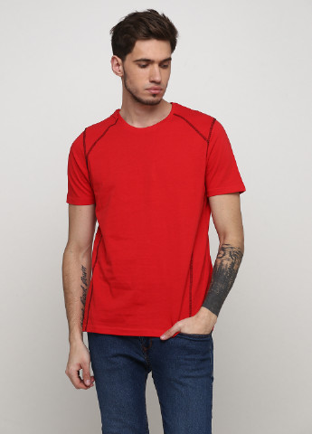 Красная летняя футболка Livergy