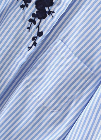 Светло-синяя кэжуал рубашка в полоску SHEIN