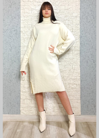 Молочное кэжуал платье-свитер платье-свитер di classe однотонное