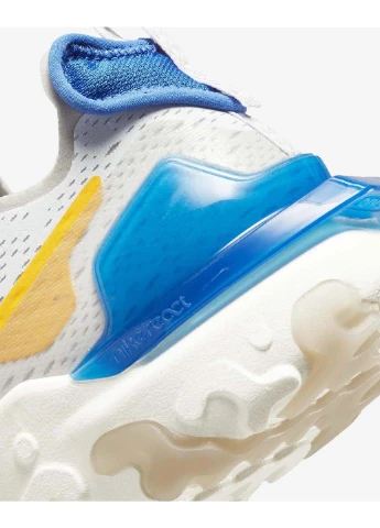 Белые демисезонные кроссовки Nike