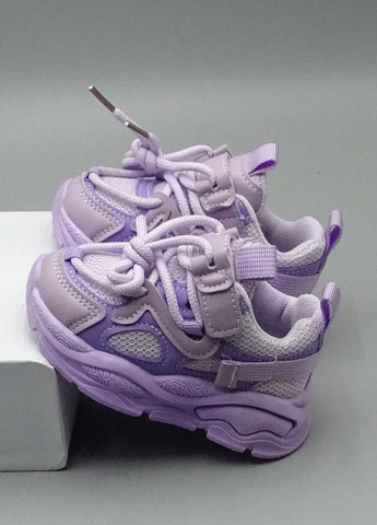 Бузкові осінні кросівки SHEIN