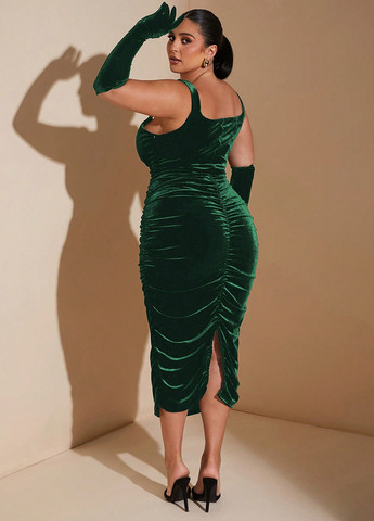 Темно-зеленое вечернее платье силуэтная SHEIN однотонное