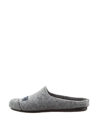 Серые тапочки Casual