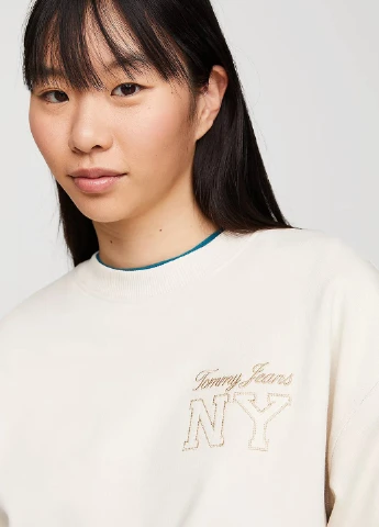 Светло-бежевый свитшот Tommy Jeans однотонный вышивка (306920466)