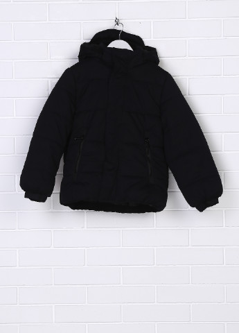 Черная зимняя куртка Kiabi