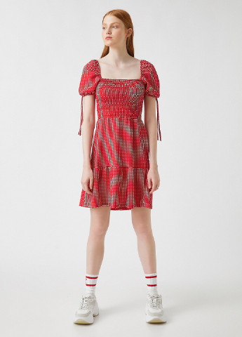Червона кежуал сукня в стилі армпір KOTON з геометричним візерунком