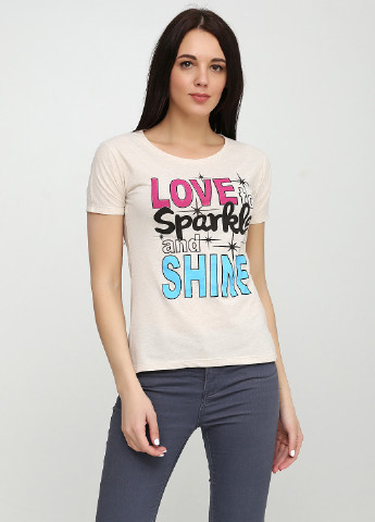 Светло-бежевая летняя футболка SEZ 10