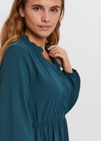 Зеленое платье Vero Moda