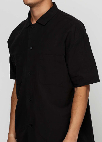 Черная кэжуал рубашка однотонная H&M Studio с коротким рукавом