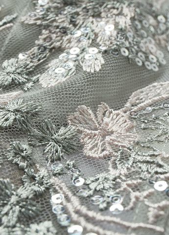 Светло-серое вечернее, праздничный платье C&A однотонное