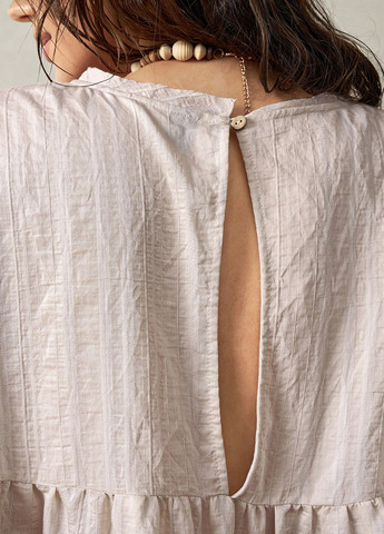 Светло-бежевая блуза SHEIN