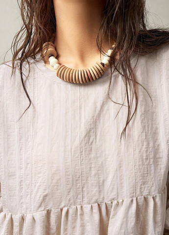 Светло-бежевая блуза SHEIN