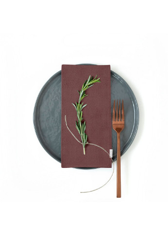 Столовый набор для сервировки стола скатерть Milk 140х180 и салфетки тканевые Chocolate 35х35 - 4 шт (4822052073971) Cosas (252506544)