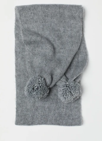 Шарф з помпонами H&M (243649117)