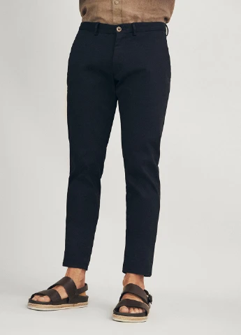 Черные кэжуал демисезонные чиносы брюки Massimo Dutti