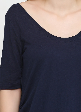 Темно-синяя летняя футболка Gap