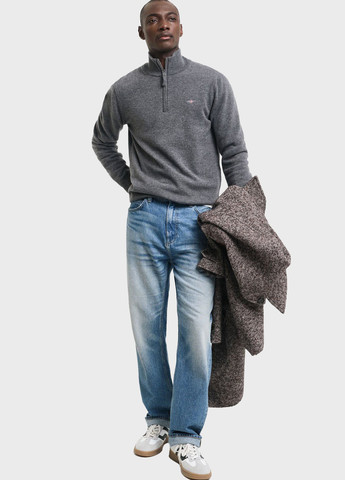 Серый демисезонный свитер Gant